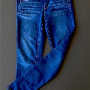 American Eagle super stretch jeans